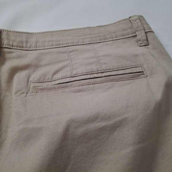 Womens Cotton Bermuda Shorts Size 12 Cotton Spandex w Stretch Beige Tan George - Picture 5 of 10